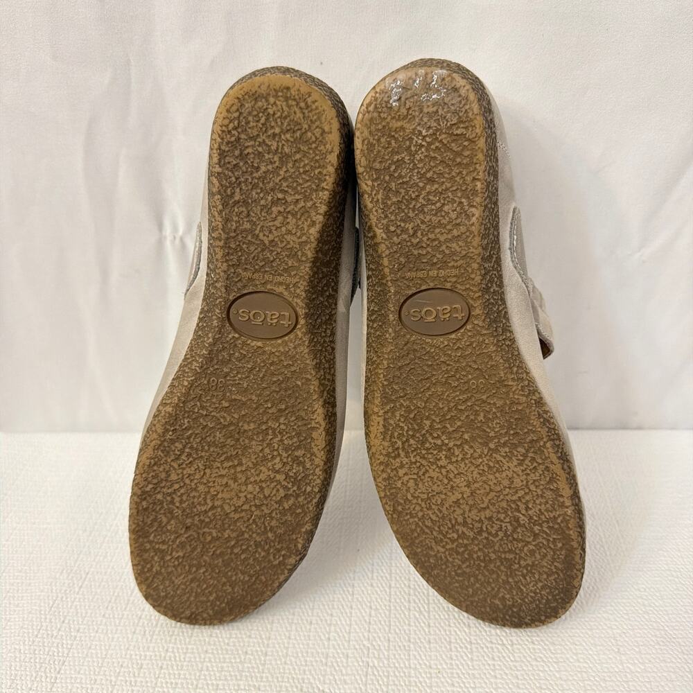 Taos Footwear Gray Flats - Picture 9 of 9